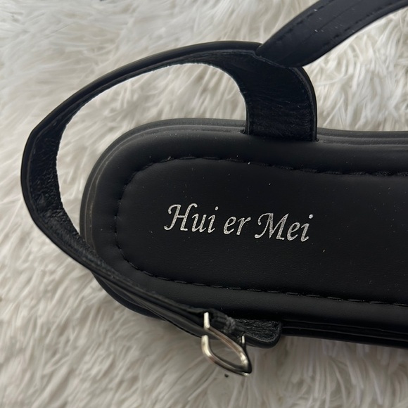 Black Sandals - Picture 2 of 9